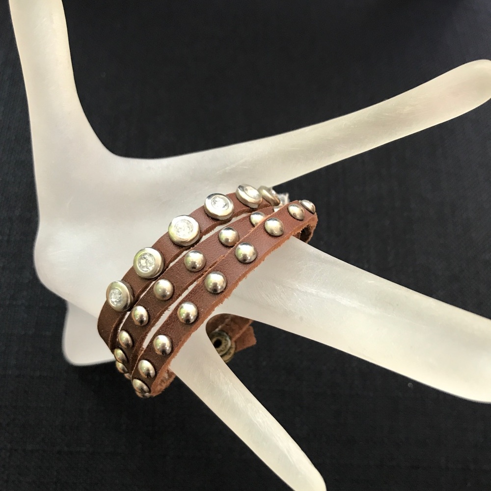 Sarah Bracelet - Picture 2 of 3